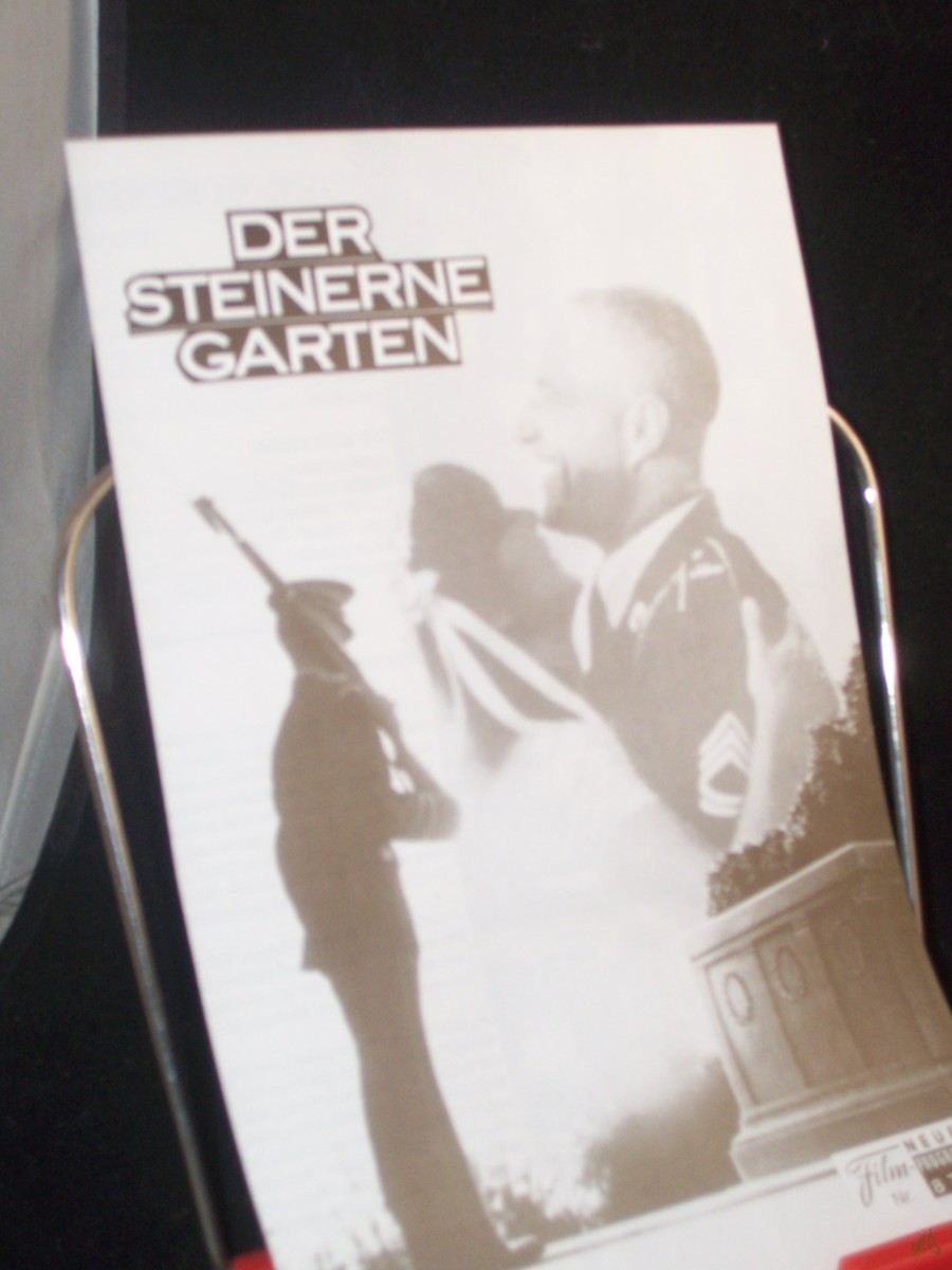 Artikelbild 1 des Artikels “Nr. 8715, November 1987, Der steinerne Garten “