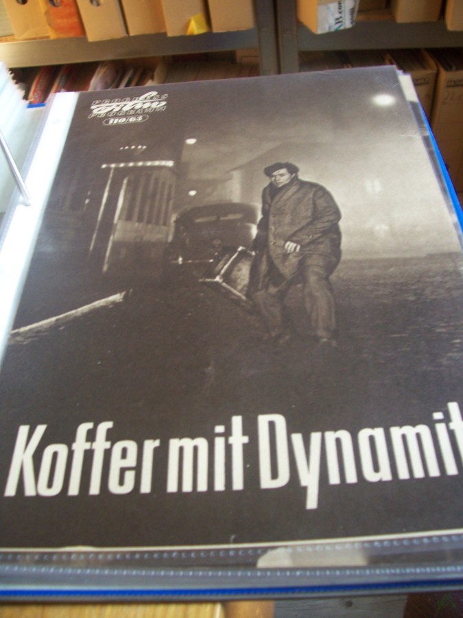 Artikelbild 1 des Artikels “110/63 Koffer mit Dynamit “