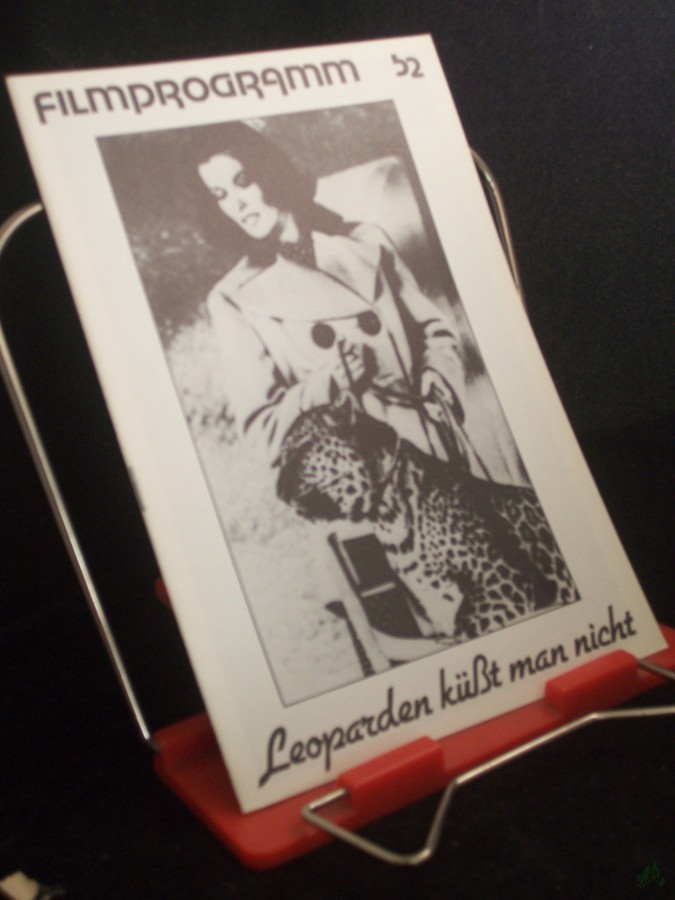 Product image 1 of the product “Leoparden küßt man nicht ”