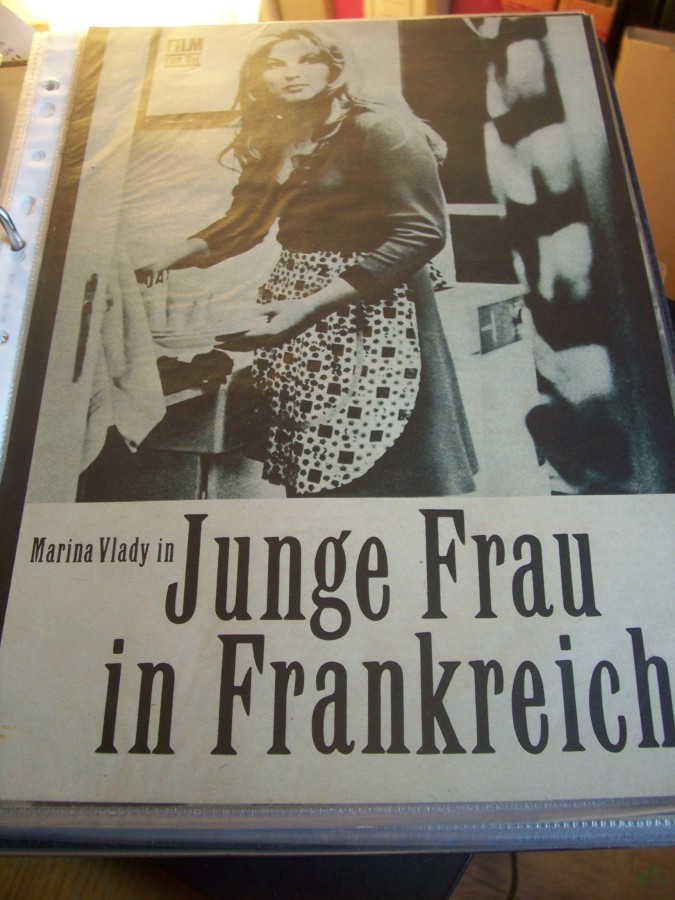 Artikelbild 1 des Artikels “Junge Frau in Frankreich “
