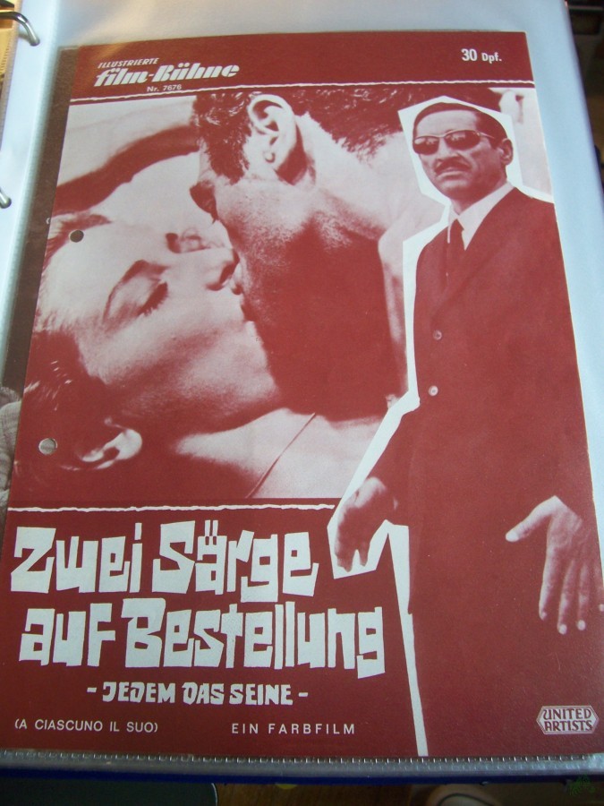 Product image 1 of the product “Nr. 7676 Zwei Särge auf Bestellung ”