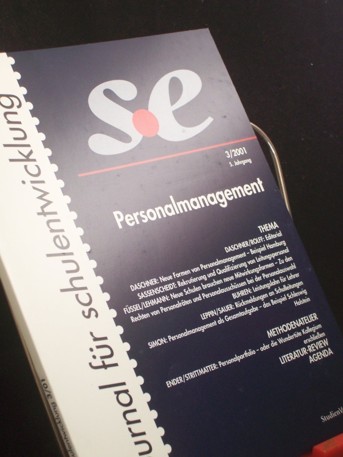 Artikelbild 1 des Artikels “3/2001 Thema: Personalmanagement / [Hrsg.: Herbert Altrichter ...] “