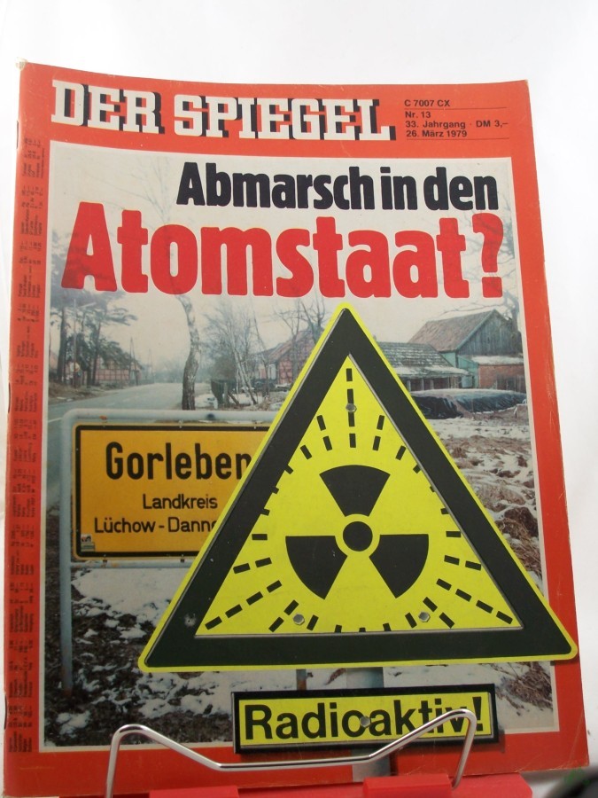 Product image 1 of the product “13/1979, Abmarsch in den Atomstaat ”
