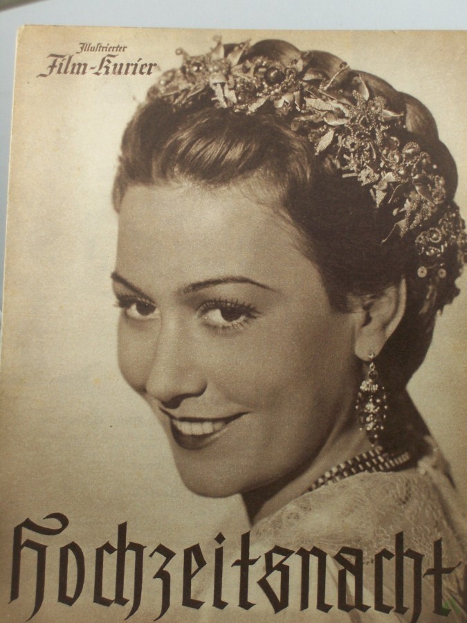 Artikelbild 1 des Artikels “Nr. 3176, Hochzeitsnacht “