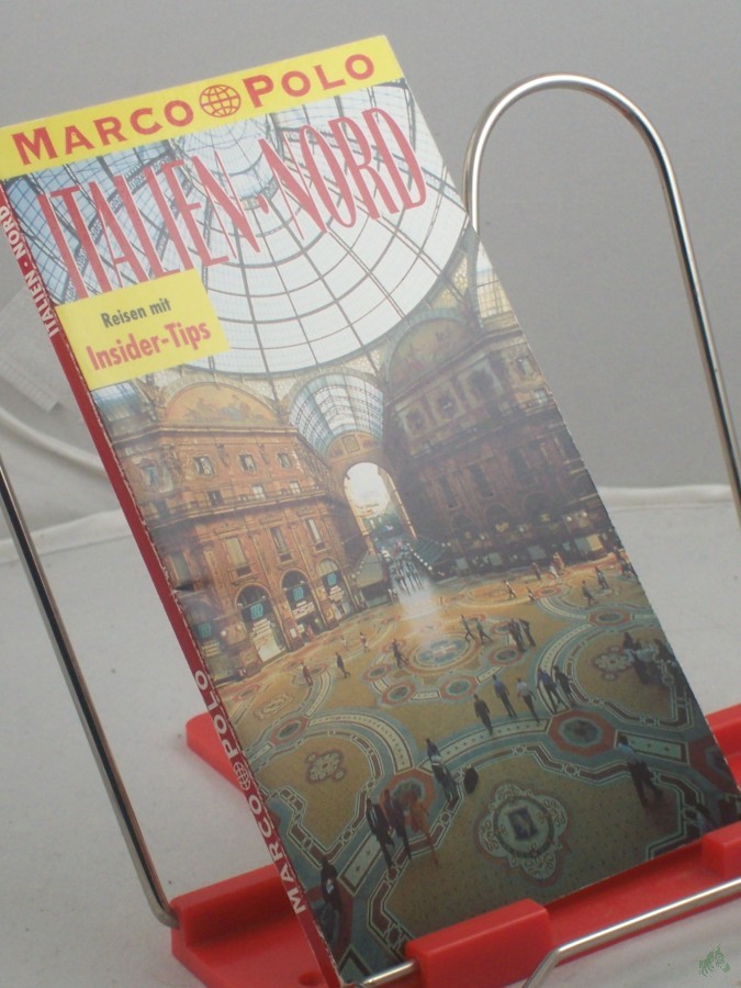 Product image 1 of the product “Italien, Nord : Reiseführer mit Insider-Tips / diesen Führer schrieb Bettina Dürr ”