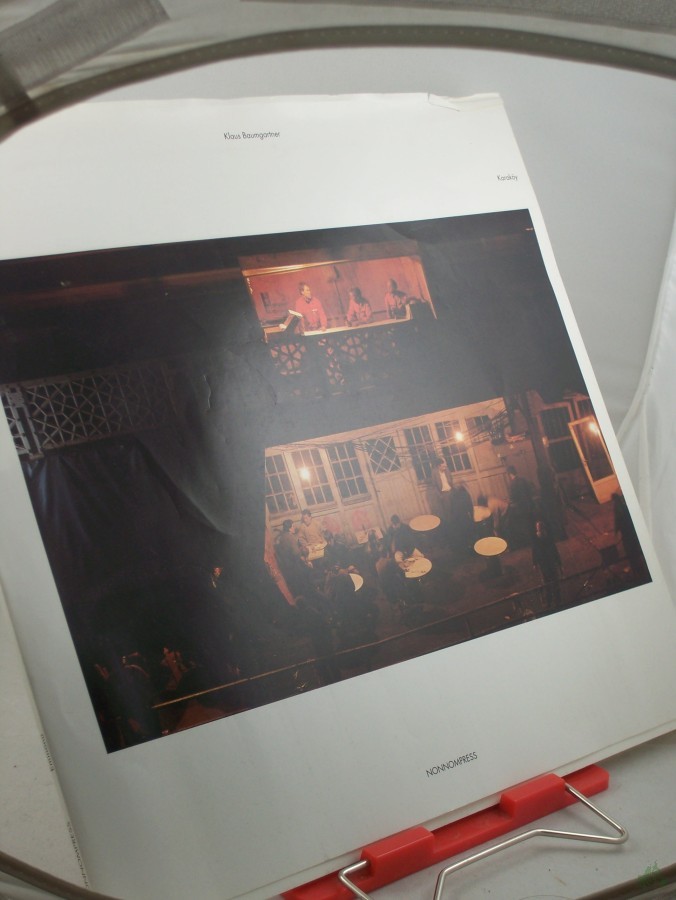 Artikelbild 1 des Artikels “Eminönü - Karaköy : Abdruck eines Handlaufes der Galatabrücke in Istanbul auf einem 470 m langen Papier vom 13. bis 24.10.1989 ; performed by NOMADE-Printing Klaus Baumgartner 1989 mit Thomas Geyer, Reinhold Schleifenbaum, Hannes Schröder / “