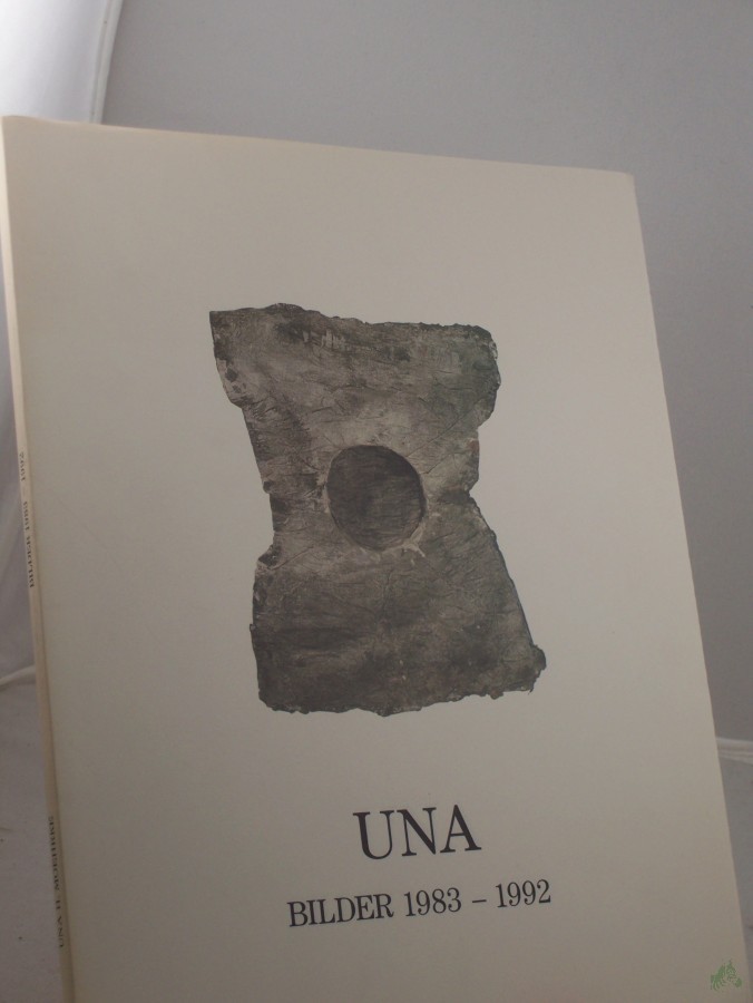 Artikelbild 1 des Artikels “Una H. Moehrke : Bilder 1983 - 1992, Künstlerhaus Lauenburg, 22.5.1992 - 31.5.1992, Stadtgalerie im Sophienhof Kiel, 19.6.1992 - 16.8.1992, Galerie am Friedrichsplatz Mannheim, 26.6.1992 - 1.8.1992 / Katalogestaltung: Una H. Moehrke “