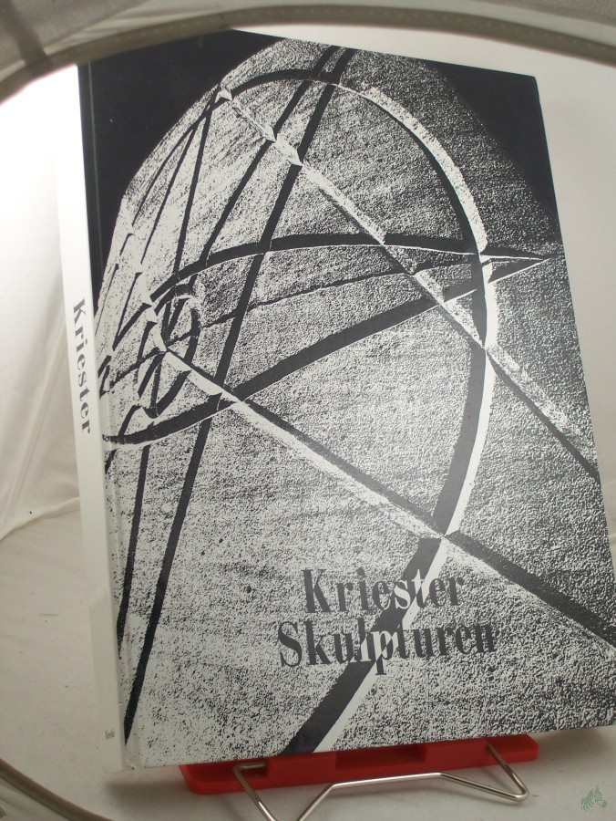 Artikelbild 1 des Artikels “Rainer Kriester : Steinplastiken, sculture di pietra ; 1984 - 1989 / Red.: Christiane Dass. Übers.: Enrica Zaira Merlo ; Christiane Dass “