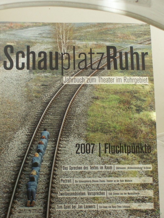 Product image 1 of the product “Schauplatz Ruhr, Jahrbuch zum Theater im Ruhrgebiet, 2007 Fluchtpunkte ”