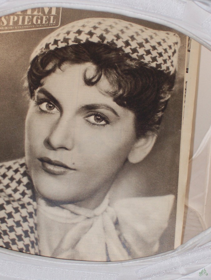 Artikelbild 1 des Artikels “18/1958 ; Brigitte Krause. “