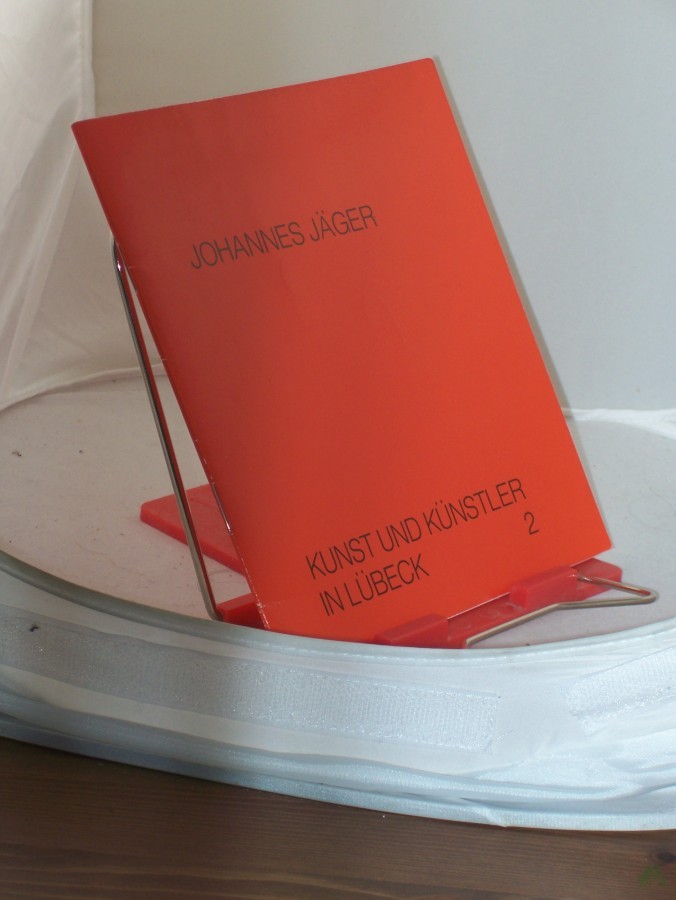 Product image 1 of the product “Johannes Jäger : Aquarelle, Gemälde, Zeichn. ; Ausstellung, St.-Annen-Museum, Lübeck, 1. Februar - 7. März 1976 / Museum für Kunst u. Kulturgeschichte d. Hansestadt Lübeck. Text u. Katalog: Gustav Lindtke ”