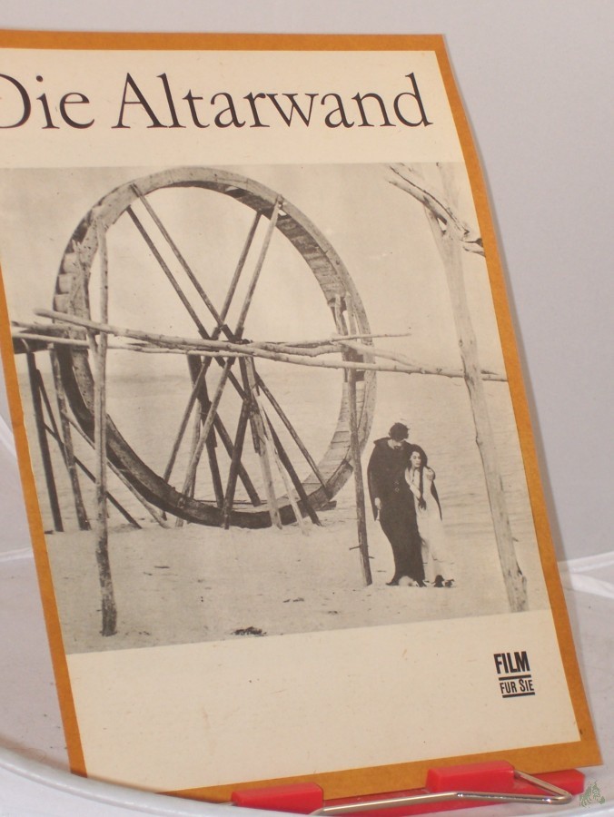 Artikelbild 1 des Artikels “86/69, Die Altarwand “