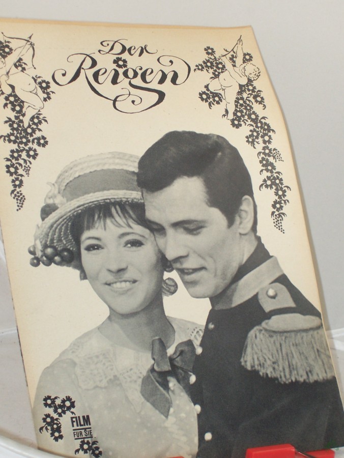 Artikelbild 1 des Artikels “8/71, Der Reigen “