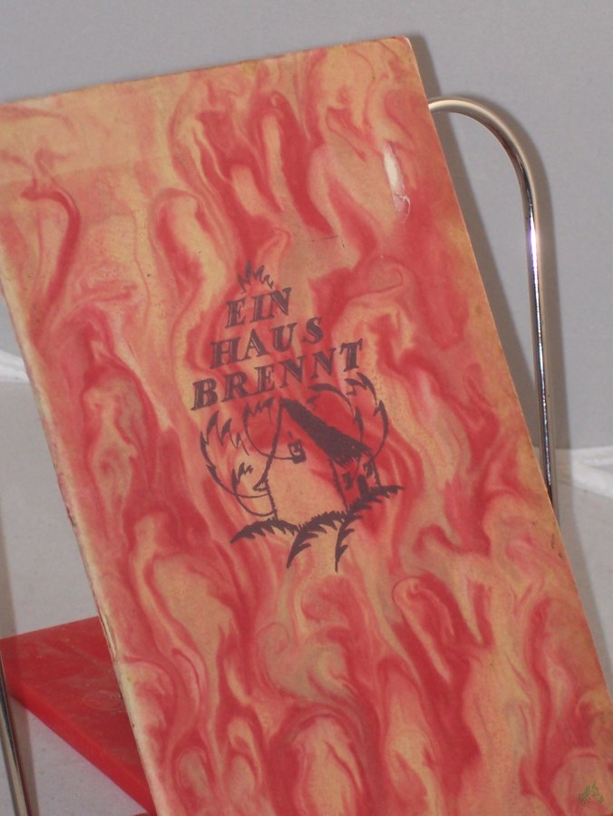 Artikelbild 1 des Artikels “Ein Haus brennt / A. M. Renner. Zeichn. von Ernst Zoberbier “