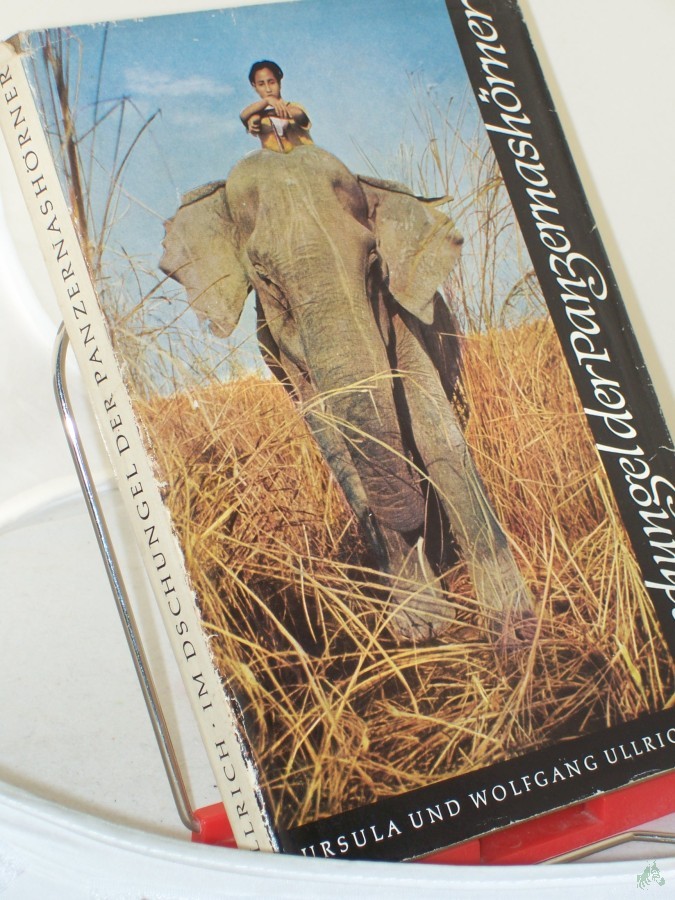 Artikelbild 1 des Artikels “Im Dschungel der Panzernashörner / Ursula Ullrich ; Wolfgang Ullrich. Aufn. von d. Verf. “