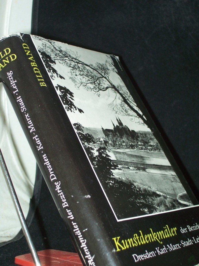 Artikelbild 1 des Artikels “Kunstdenkmäler. -Bildband. 1. Kunstdenkmäler der Bezirke Dresden, Karl-Marx-Stadt, Leipzig / Bearb. von Ernst Badstübner [u.a.] “