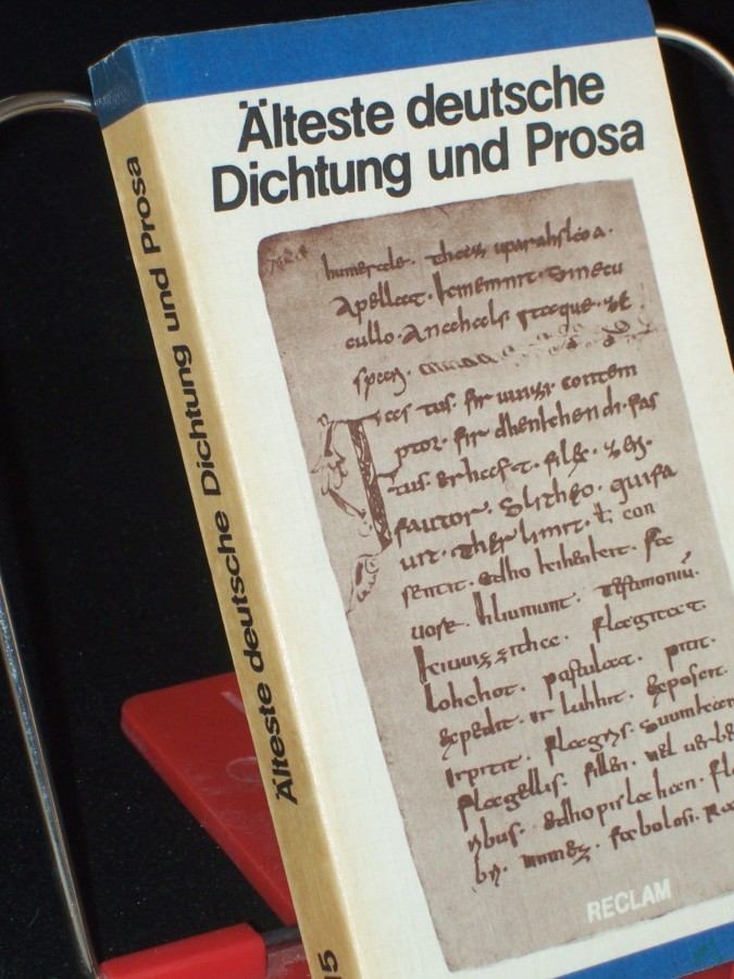 Product image 1 of the product “Älteste deutsche Dichtung und Prosa : ausgew. Texte ; literaturgeschichtl. Einl., althochdt. u. altsächs. Texte, neuhochdt. Fassungen ; mit 8 Faks. / hrsg. von Heinz Mettke. Übertr. von Heinz Mettke u.a. ”