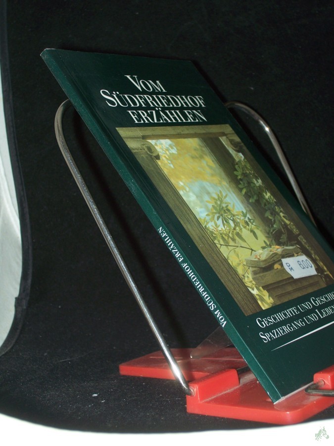 Artikelbild 1 des Artikels “Vom Südfriedhof erzählen : Geschichte und Geschichten ; Spaziergang und Lebenszeichen / den Text schrieb Wolfgang Knape. Es fotogr. Thomas Steinert “