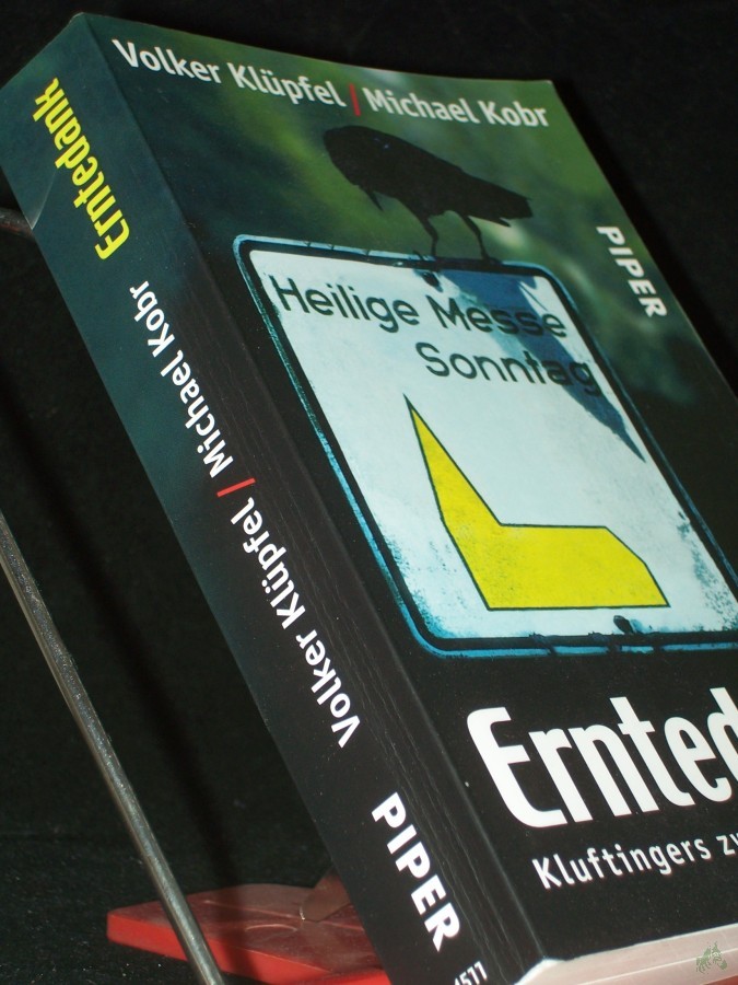 Artikelbild 1 des Artikels “Erntedank : Kluftingers zweiter Fall / Volker Klüpfel ; Michael Kobr “