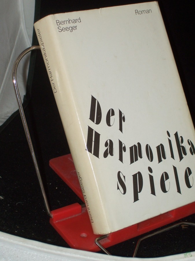 Artikelbild 1 des Artikels “Der Harmonikaspieler : Roman / Bernhard Seeger “