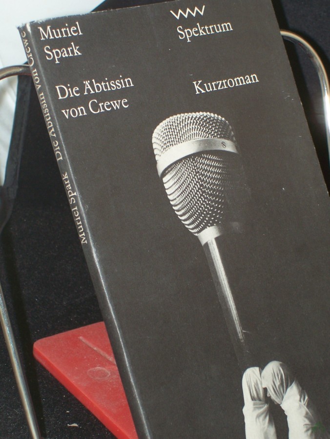 Artikelbild 1 des Artikels “Die Äbtissin von Crewe / Muriel Spark. Aus d. Engl. von Gisela Petersen “