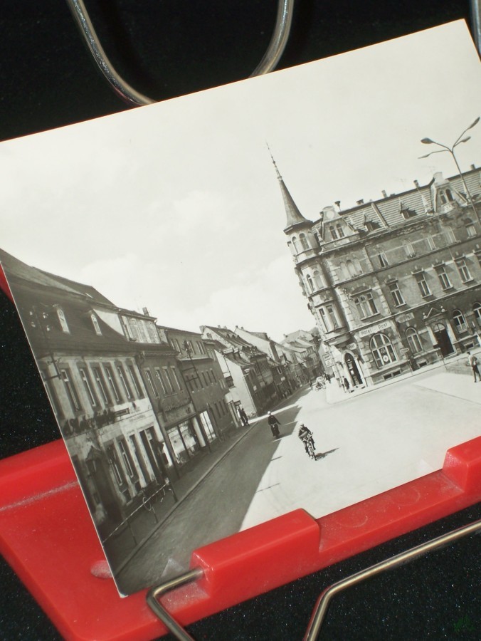 Artikelbild 1 des Artikels “Frohburg (Kreis Geithain), Ernst Thälmann Straße, Foto: Kühn, 1971 “