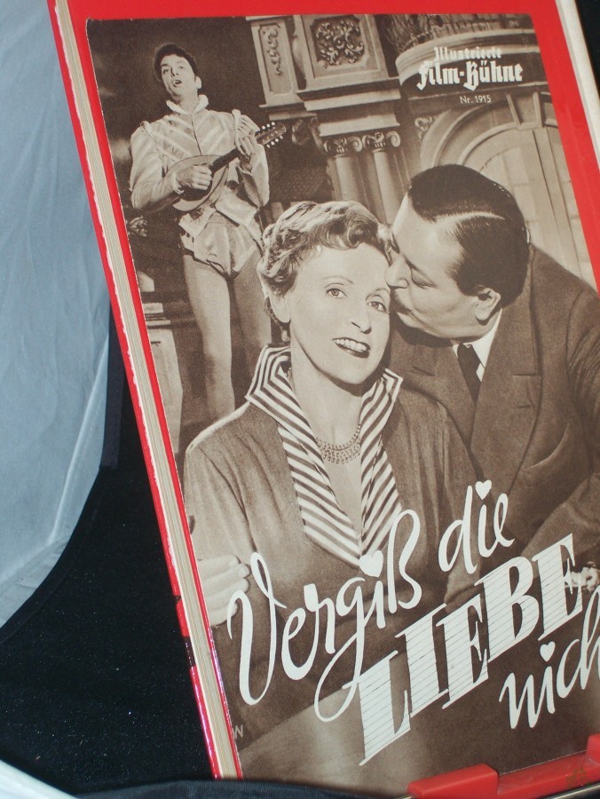 Artikelbild 1 des Artikels “Nr. 1915, Vergiß die Liebe nicht “