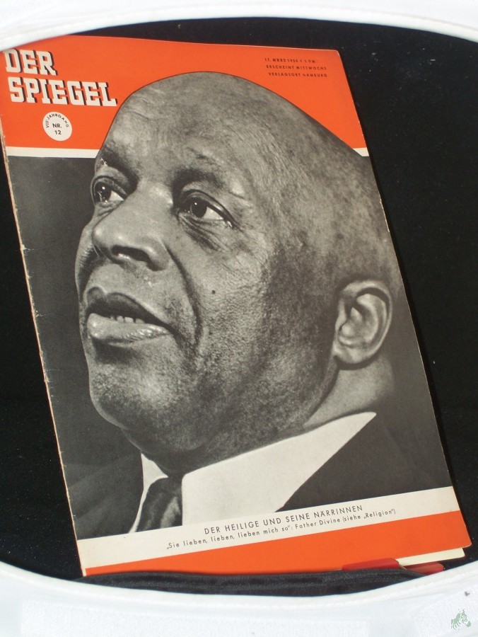 Product image 1 of the product “12/1954, DER HEILIGE UND SEINE NÄRRINNEN, Father Divine ”