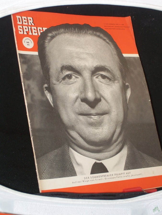 Artikelbild 1 des Artikels “45/1953, DER SOMMERPREMIER TRUMPFT AUF; AUF DER WOGE VON TRIEST; GIUSEPPE PELLA “