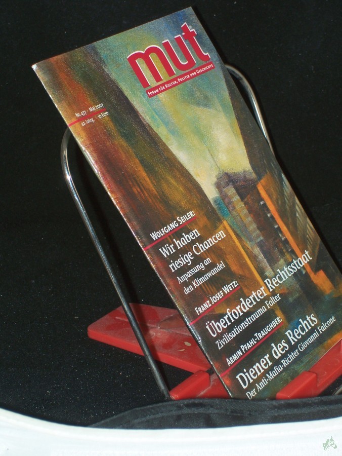 Artikelbild 1 des Artikels “5/2007, Armin Pfahl Traughber, Diener des Rechts “