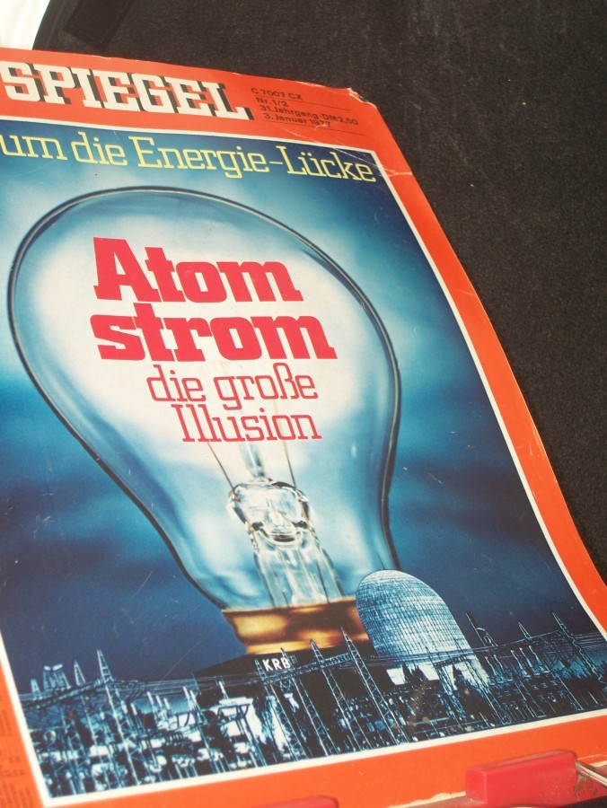 Product image 1 of the product “1/2 1977, Atomstrom die große Illusion ”