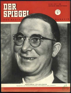 Artikelbild 1 des Artikels “22/1952, KONKURRENZ FÜR HOLLYWODD; FERNSEH STAR DER PRÄSIDENTSCHAFTSWAHLEN ESTES KEFAUVER “