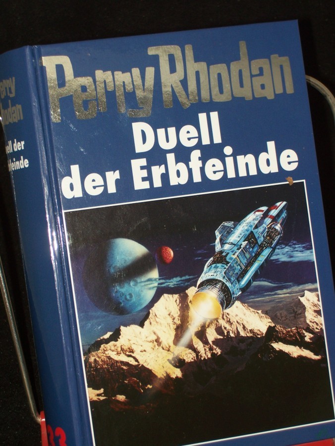 Artikelbild 1 des Artikels “Duell der Erbfeinde / [Bearb.: Hubert Haensel. Red.: Elke Rohwer] “