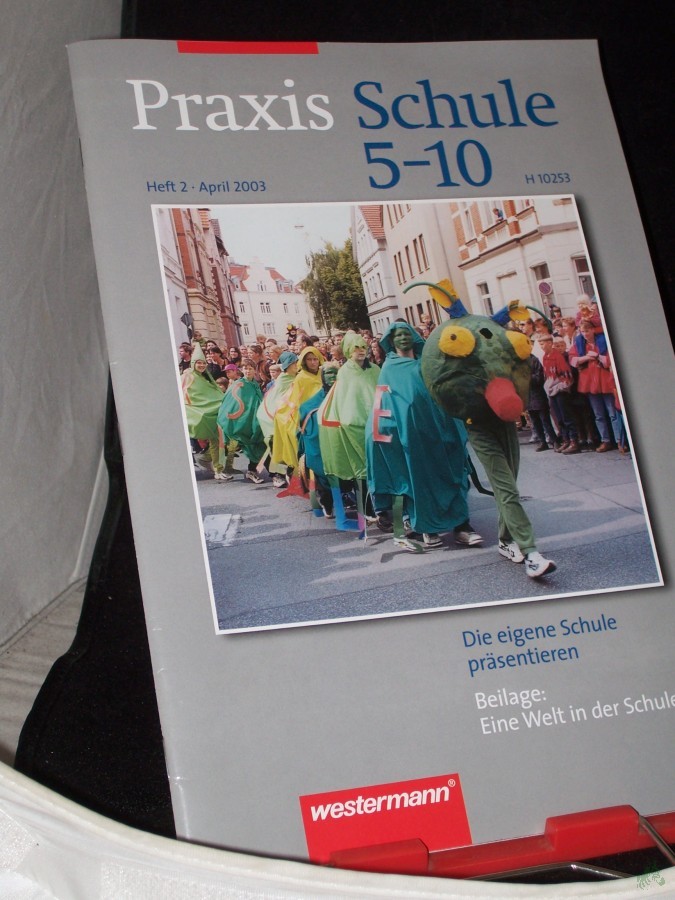 Artikelbild 1 des Artikels “2/2003, Die eigene Schule präsentieren “