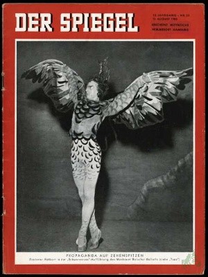 Product image 1 of the product “33/1958, Propaganda auf Zehenspitzen, Zauberer Rotbart in der Schwanensee Aufführung im Moskauer Bolschoi Balletts ”