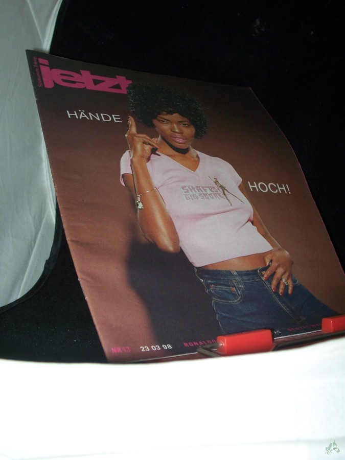 Artikelbild 1 des Artikels “Nr.13/1998, Hände hoch “