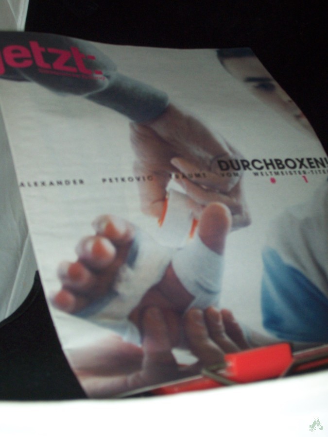 Artikelbild 1 des Artikels “nr 18/1999, Durchboxen “