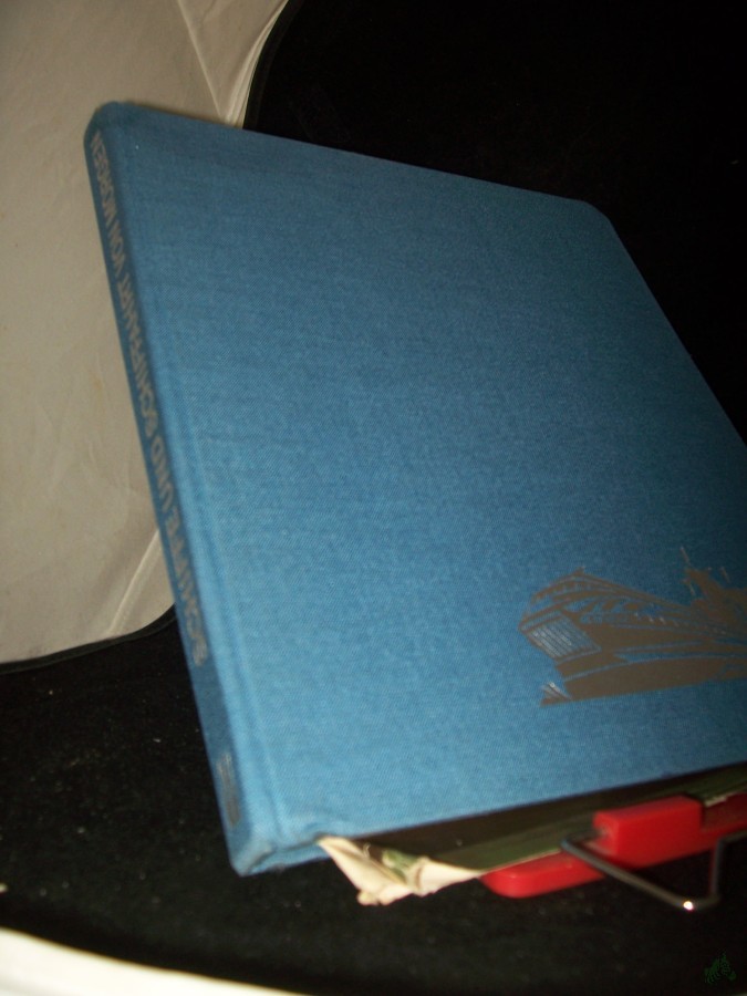 Product image 1 of the product “Schiffe und Schiffahrt von morgen / Rolf Schönknecht... Ill. von Jochen Bertholdt ”