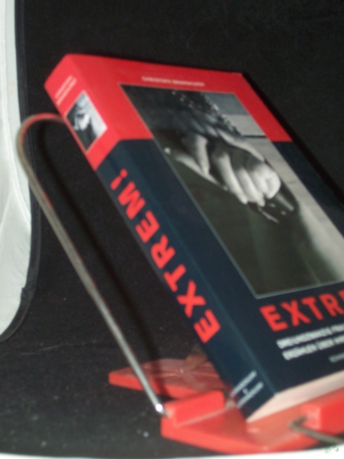 Product image 1 of the product “Extrem! Teil: [1]., Dreiundzwanzig Frauen, Männer und Paare erzählen über ihre geheimen Obsessionen ”