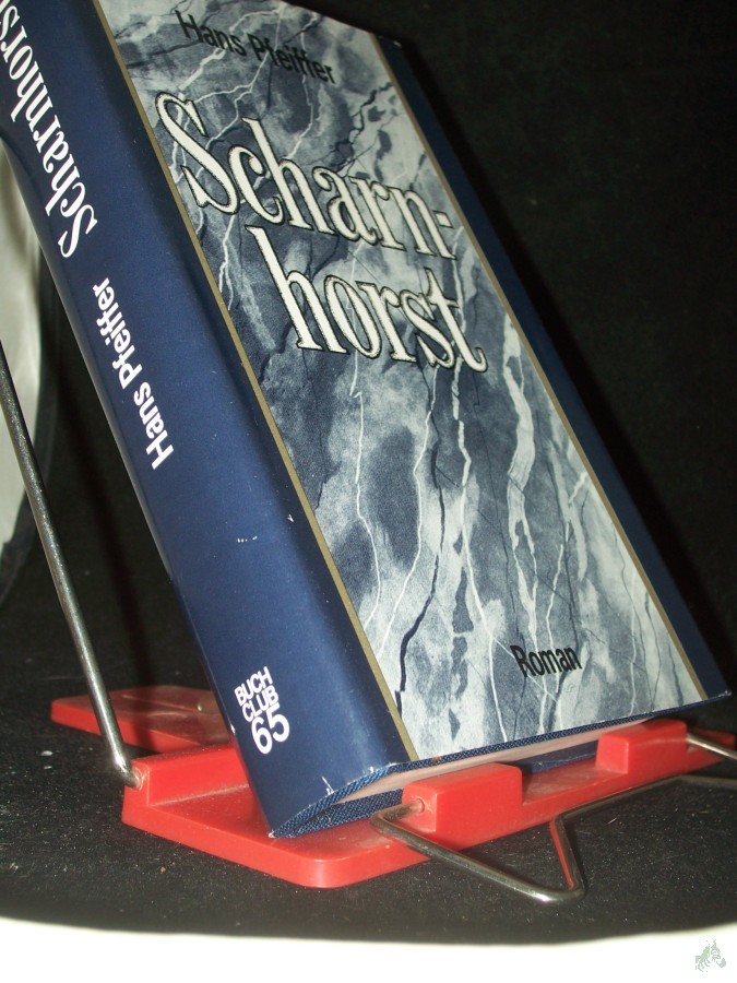 Product image 1 of the product “Scharnhorst. Roman ”