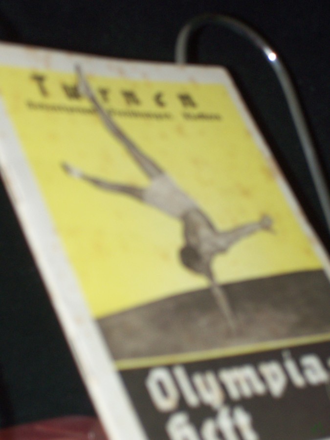 Artikelbild 1 des Artikels “Olympia-Heft Teil: Nr. 18., Turnen : Bodenturnen, Freiübungen, Klettern “