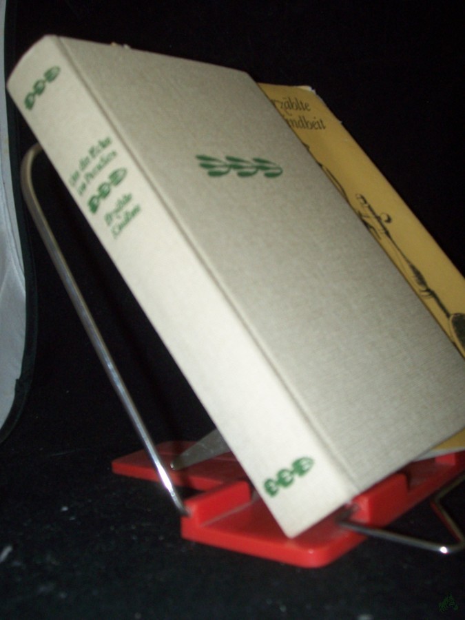 Artikelbild 1 des Artikels “Um die Ecke ins Paradies : erzählte Kindheit / hrsg. u. mit e. Nachw. von Ruth Greuner “