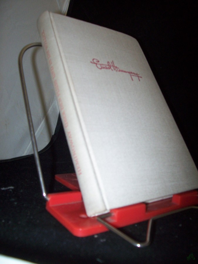 Artikelbild 1 des Artikels “Über den Fluss und in die Wälder : Roman / Ernest Hemingway. Aus d. Amerik. übers. von Annemarie Horschitz-Horst “