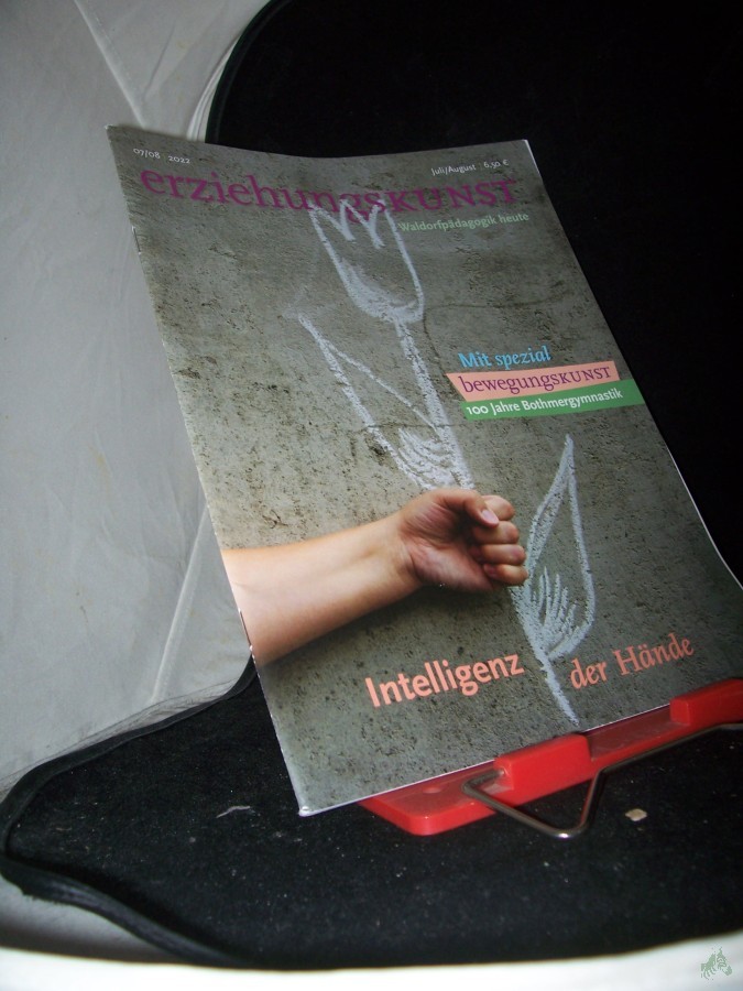 Artikelbild 1 des Artikels “7/8 2022, Intelligenz der Hände “