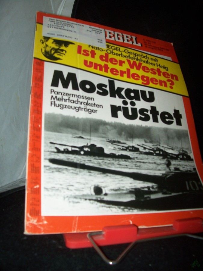 Product image 1 of the product “34/1976 Moskau rüstet ”