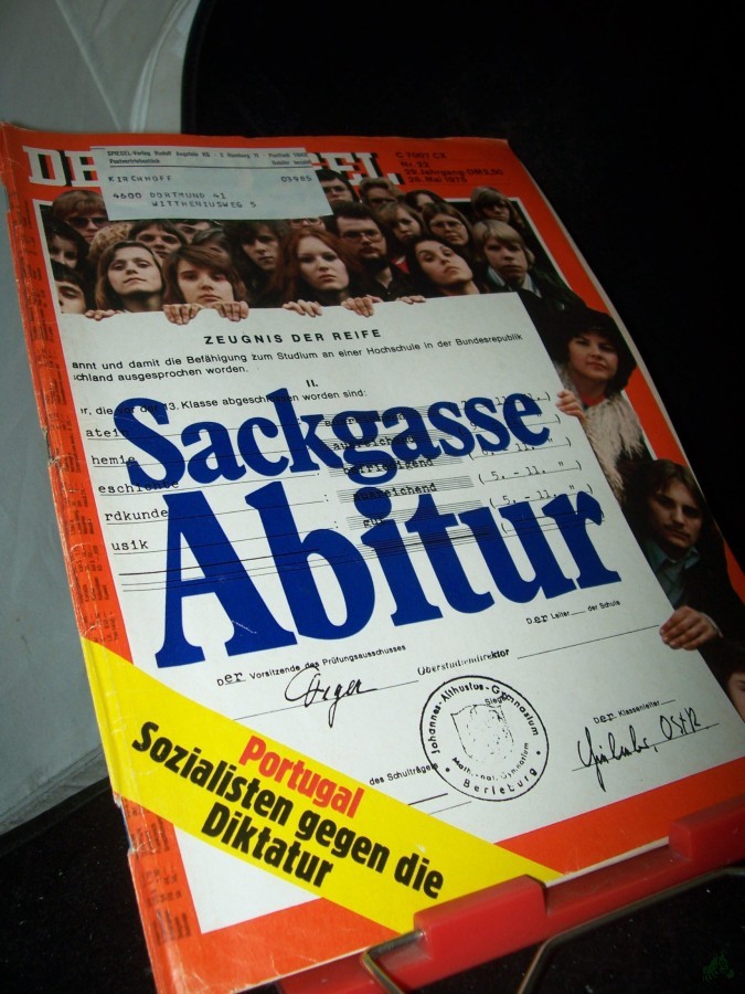 Product image 1 of the product “22/1975 Sackgasse Abitur ”