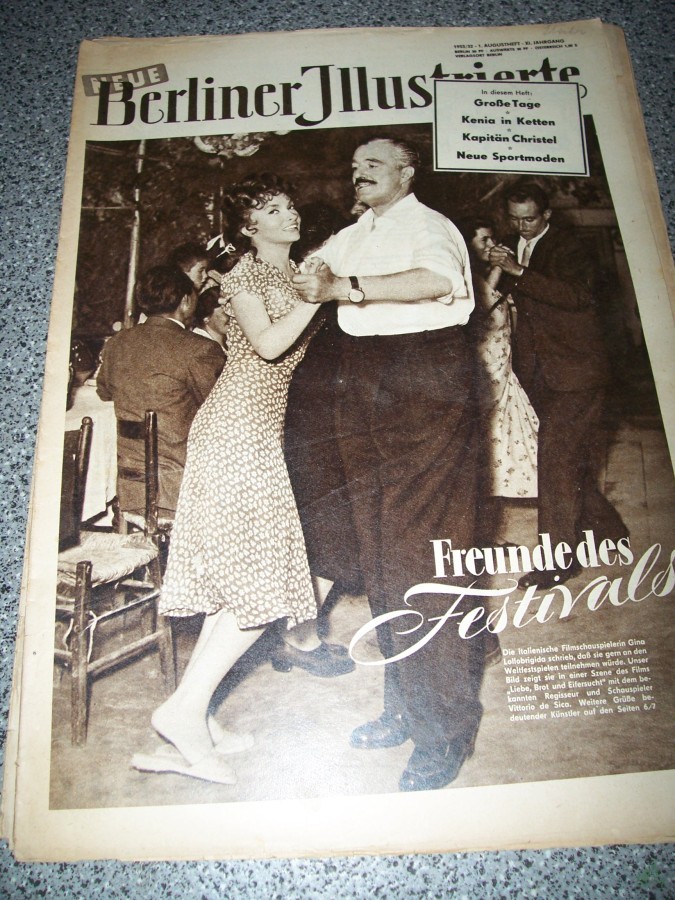 Artikelbild 1 des Artikels “32/1955 FREUNDE DES FESTIVALS BERICHT ÜBER DEN AKTUELLEN GINA LOLLOBRIGIDA FILM LIEBE BROT UND EIFERUCHT “