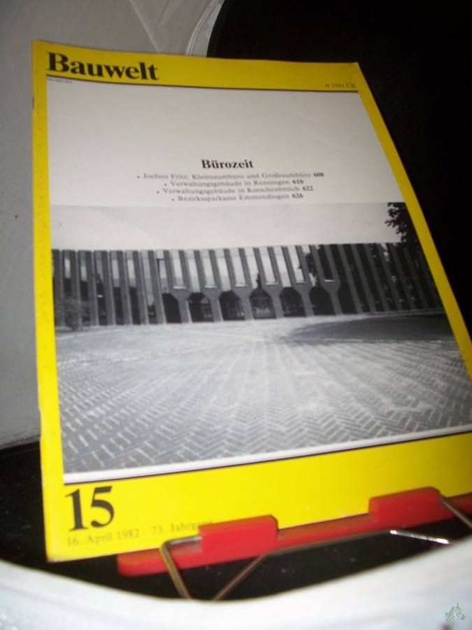 Artikelbild 1 des Artikels “15/1982 Bürozeit “