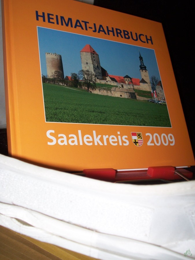Product image 1 of the product “Heimat-Jahrbuch Saalekreis 2009 ”