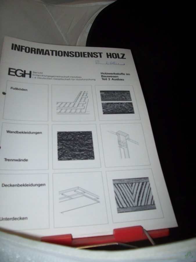 Artikelbild 1 des Artikels “Holzwerkstoffe im Bauwesen, Teil 2 Ausbau “
